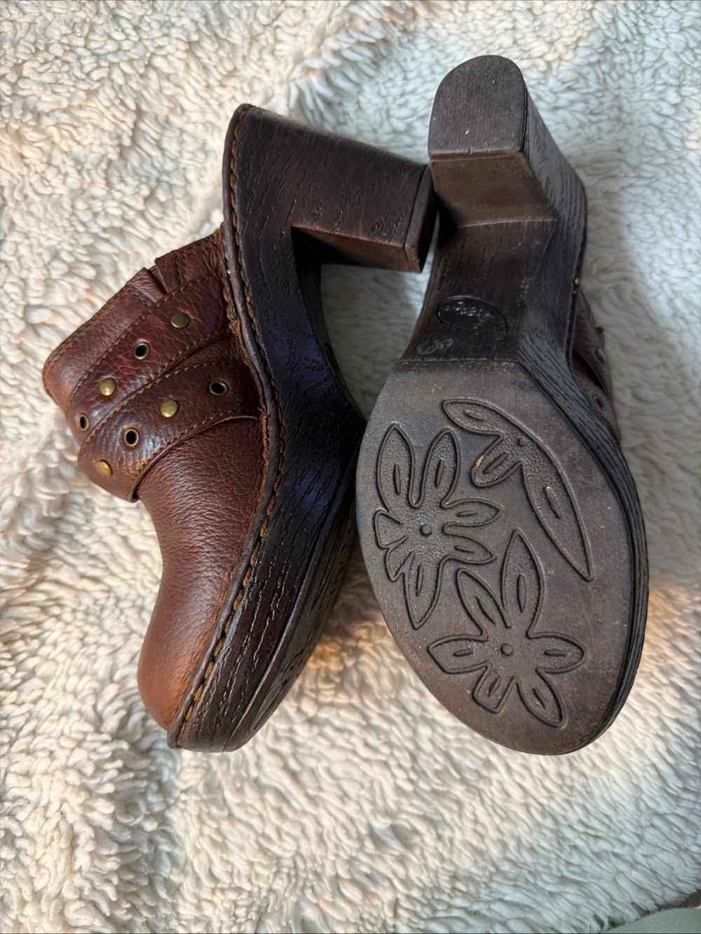BOC comfort shoes Brown Leather Clog Shoes size 9 - Picture 10 of 13